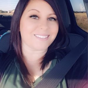 Meet your Posher, Annette